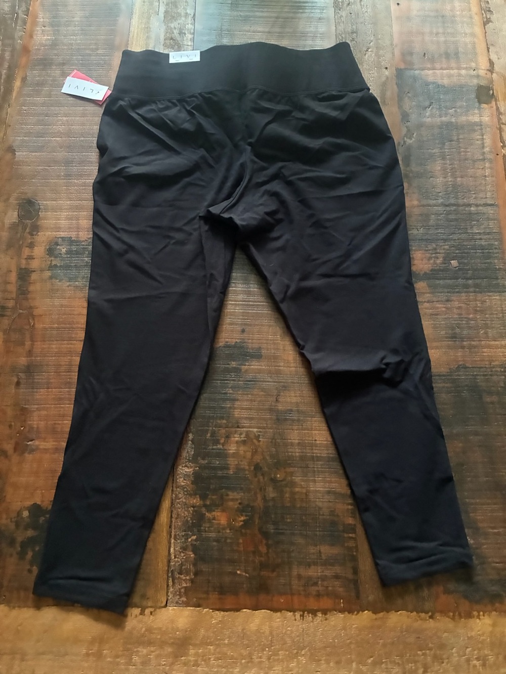 Lane Bryant Livi Black Leggings 18/20S - Picture 2 of 4